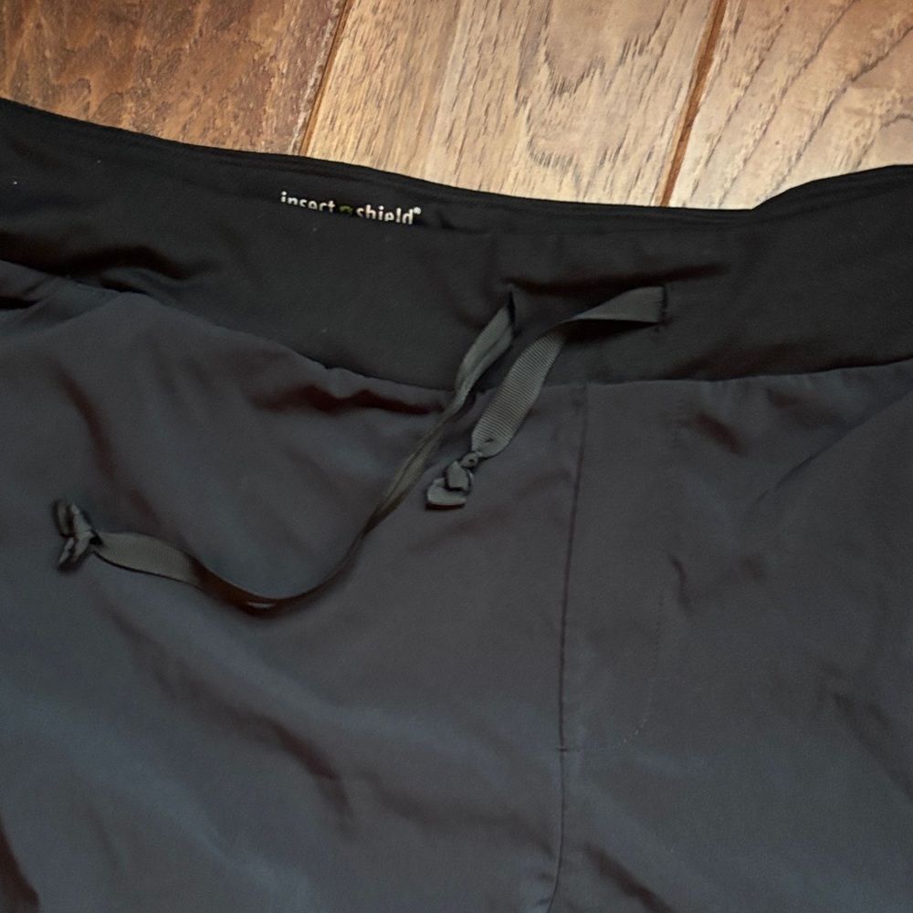 Toad & Co Joggers Bundle- Green & Black - Picture 11 of 11